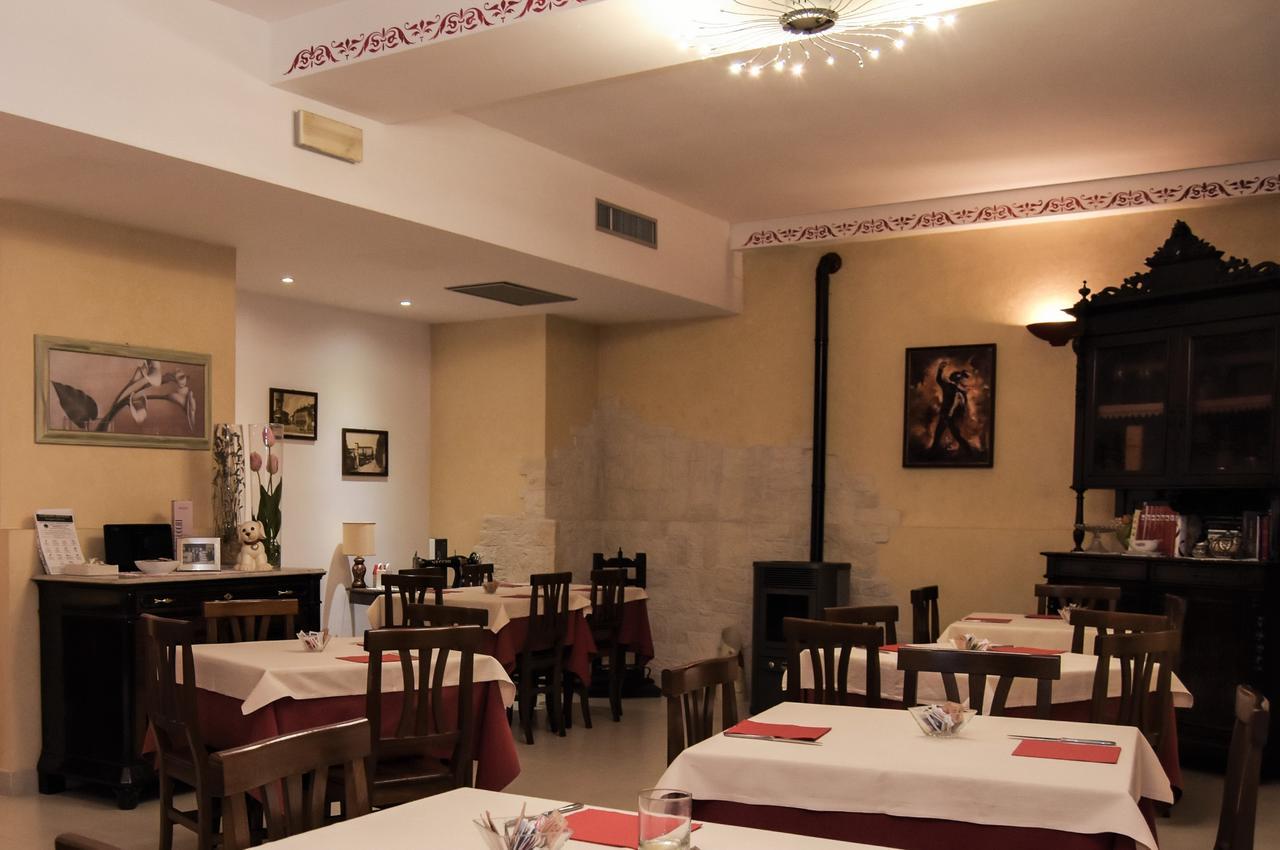 Albergo Munsci' Rovello Porro Εξωτερικό φωτογραφία