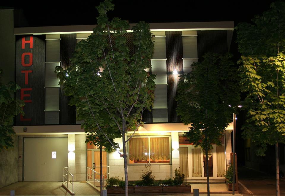 Albergo Munsci' Rovello Porro Εξωτερικό φωτογραφία